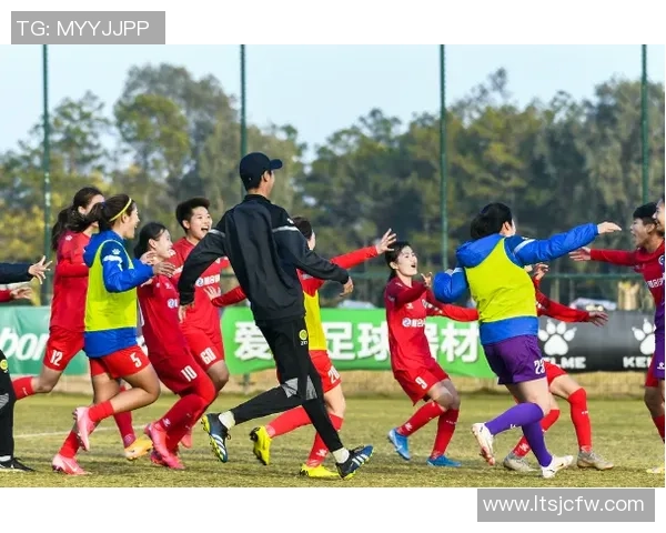 从草根到顶级球星：一名普通人的足球逆袭之路